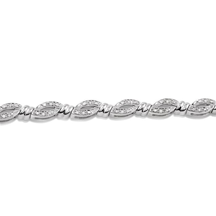1/6 Ctw Knot Shape Round Cut Diamond Bracelet in Sterling Silver