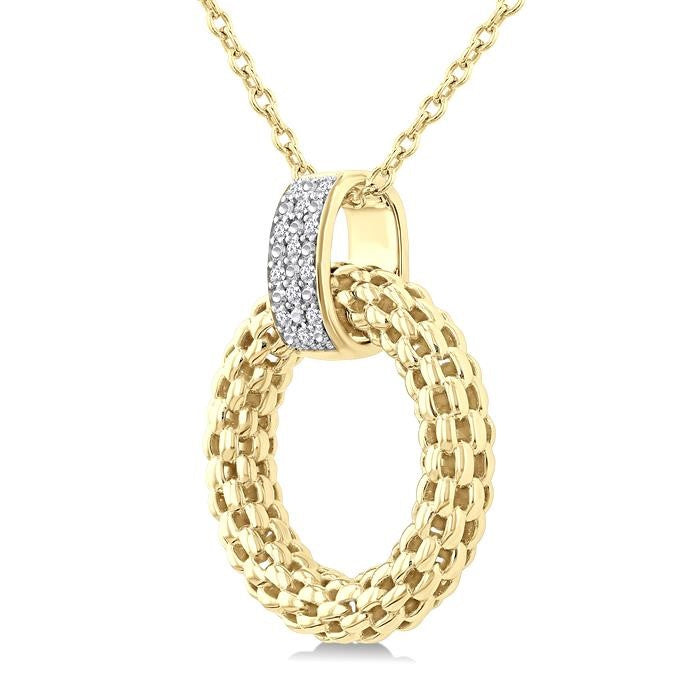 1/8 Ctw Cable Chain Inspired Bold Weave Circle Round Cut Diamond Pendant With Chain in Yellow Gold Vermeil