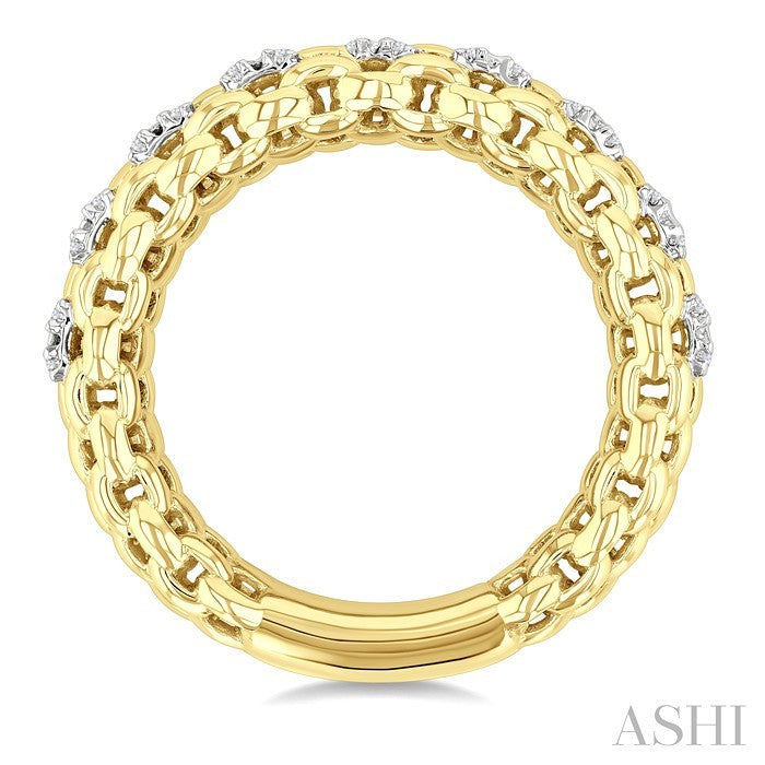 1/10 Ctw Bold Cable Chain Inspired Weave Circle Round Cut Diamond Ring in Yellow Gold Vermeil