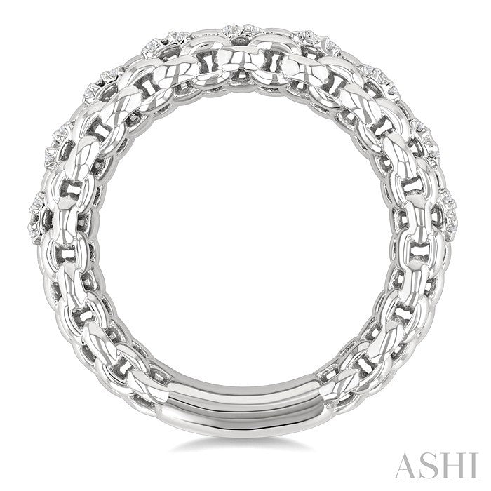 1/10 Ctw Bold Cable Chain Inspired Round Cut Diamond Fashion Ring in Sterling Silver