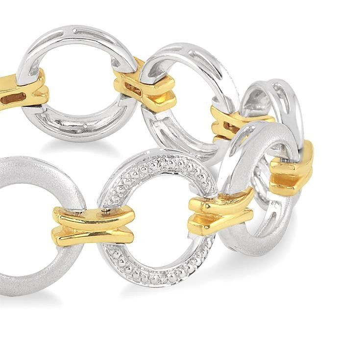 1/10 Ctw Round Cut Diamond Circle Bracelet in Sterling Silver