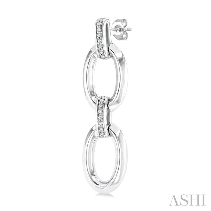 1/10 Ctw Oval Shape D-Link Round Cut Diamond Fashion Earrings in Sterling Silver