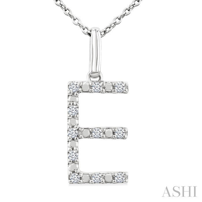 1/10 Ctw Initial 'E' Round Cut Diamond Fashion Pendant With Chain in Sterling Silver