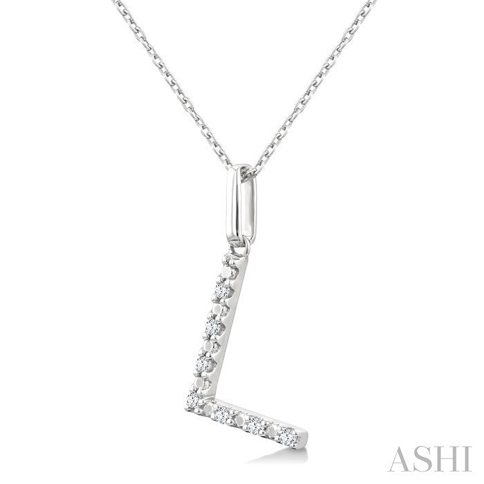 1/20 Ctw Initial 'L' Round Cut Diamond Fashion Pendant With Chain in Sterling Silver
