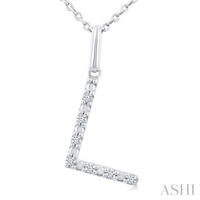 1/20 Ctw Initial 'L' Round Cut Diamond Fashion Pendant With Chain in Sterling Silver