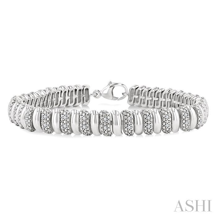1/6 Ctw Bold Wide Ribbed Round Cut Diamond Pirouette Fashion Bracelet in Sterling Silver
