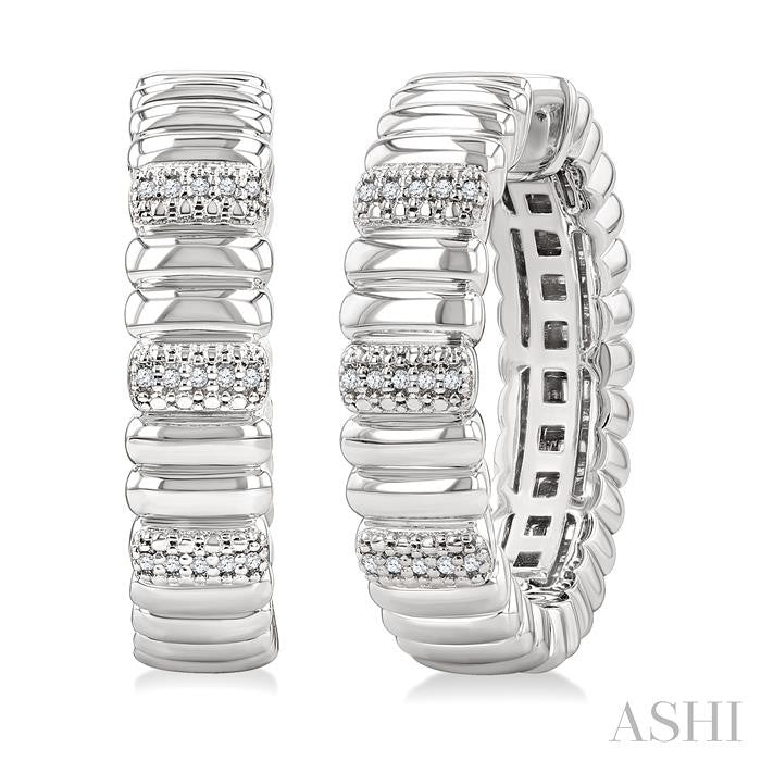 1/10 Ctw Wide Ribbed Plain Polished and Round Cut Diamond Pirouette Bold Fashion Hoop Earrings in Sterling Silver