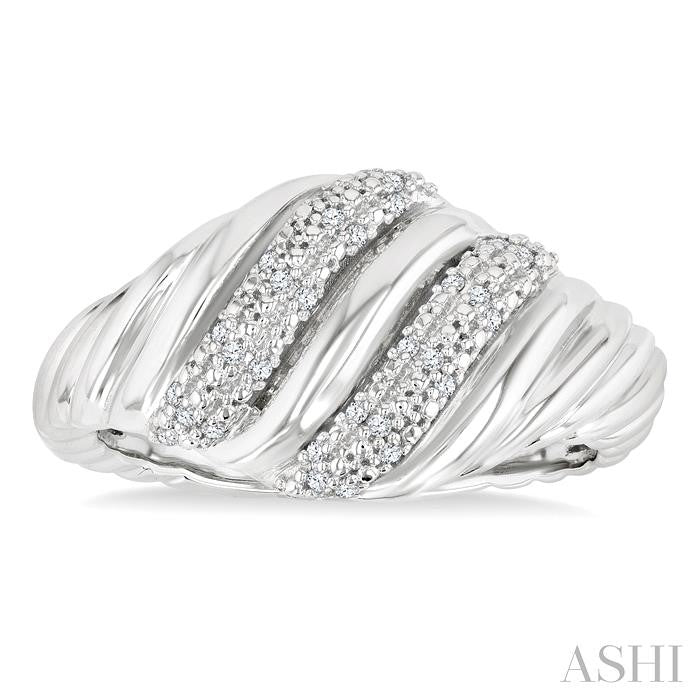 1/10 Ctw Bold Silver Twisted Rib Round Cut Diamond Pirouette Bold Fashion Band in Sterling Silver