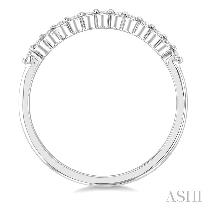 1/10 Ctw Round Cut Diamond Fashion Band in Sterling Silver