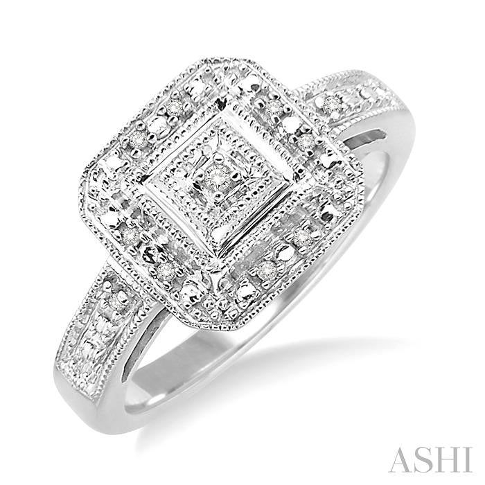 1/20 Ctw Round Cut Diamond Ring in Sterling Silver