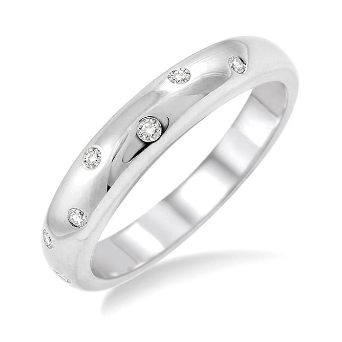 1/20 Ctw Round Cut Diamond Wedding band in Sterling Silver