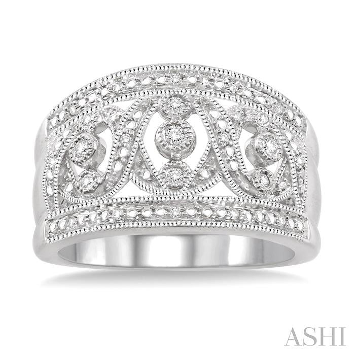 1/6 Ctw Round Cut Diamond Fashion Ring in Sterling Silver