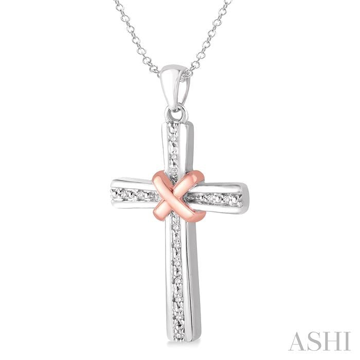1/20 Ctw Round Cut Diamond Cross Pendant in Sterling Silver with Chain