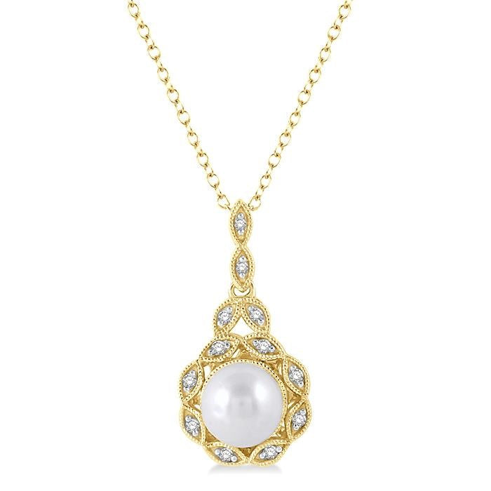 6.5 MM Cultured Pearl and 1/20 Ctw Round Cut Diamond Pendant With Chain in Yellow Gold Vermeil