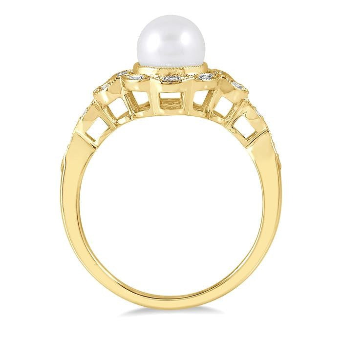 6.5 MM Cultured Pearl and 1/20 Ctw Round Cut Diamond Ring in Yellow Gold Vermeil
