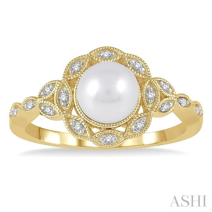 6.5 MM Cultured Pearl and 1/20 Ctw Round Cut Diamond Ring in Yellow Gold Vermeil