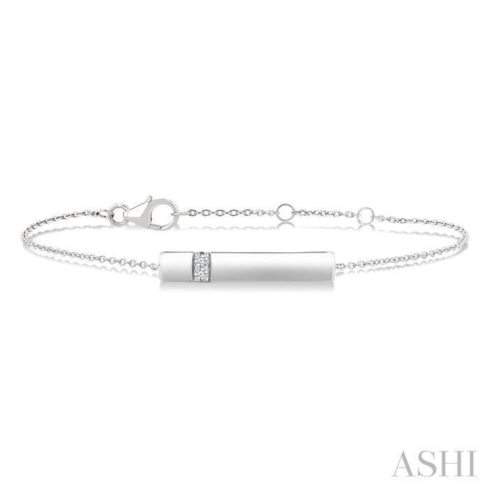 1/20 Ctw Horizontal Bar Round Cut Diamond Fashion Bracelet in Sterling Silver