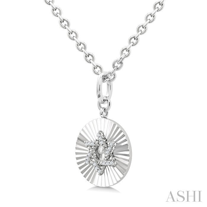 1/10 Ctw Round Fluted Medallion Round Cut Diamond Pirouette Star of David Pendant With Chain in Sterling Silver