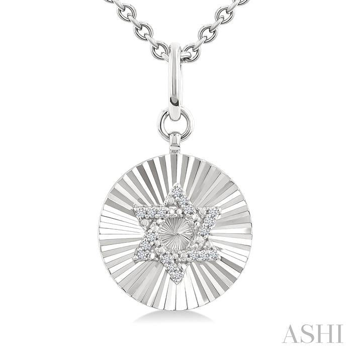 1/10 Ctw Round Fluted Medallion Round Cut Diamond Pirouette Star of David Pendant With Chain in Sterling Silver