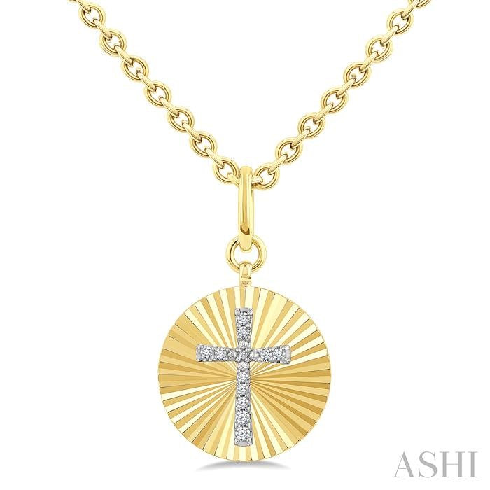 1/10 Ctw Latin Cross Round Cut Diamond Pirouette Fluted Circle Medallion Pendant With Chain in Yellow Gold Vermeil