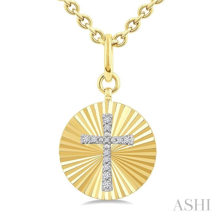 1/10 Ctw Latin Cross Round Cut Diamond Pirouette Fluted Circle Medallion Pendant With Chain in Yellow Gold Vermeil