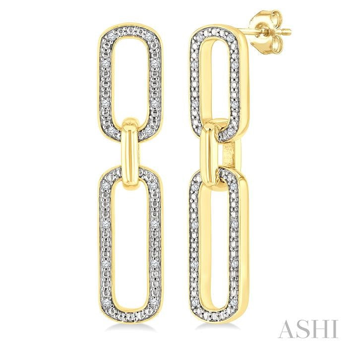 1/10 Ctw Bold Paperclip Round Cut Diamond Fashion Earrings in Yellow Gold Vermeil