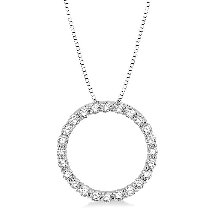 Juno Sable Circle Diamond Pendant