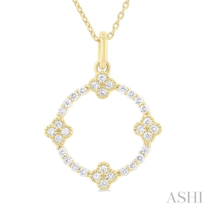 1/4 Ctw Clover Leaf Circle Round Cut Diamond Pendant With Chain in 10K Yellow Gold