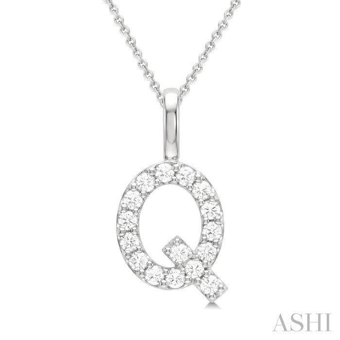 1/3 Ctw Initial 'Q' Round Cut Diamond Pendant With Chain in 14K White Gold
