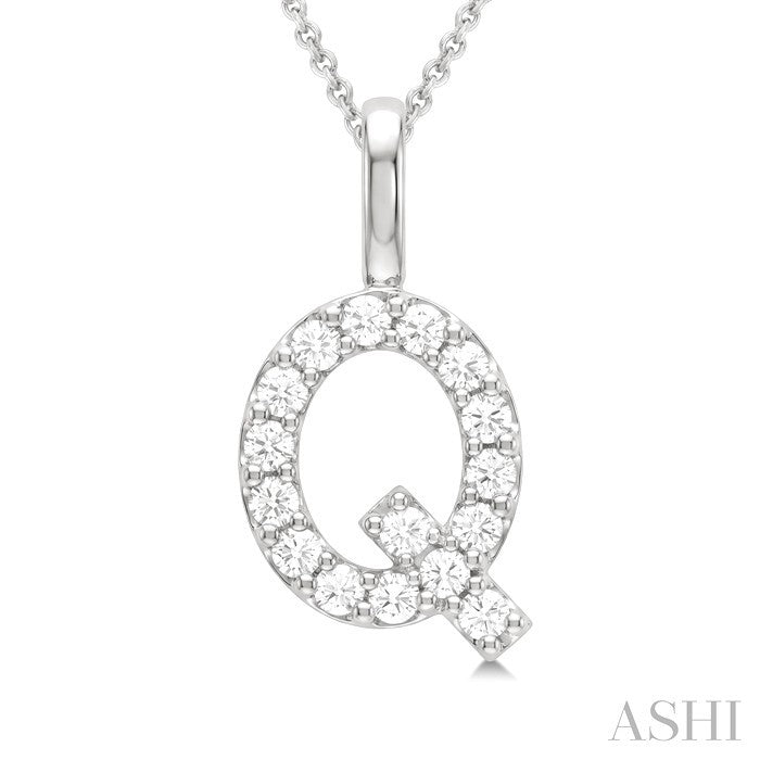 1/3 Ctw Initial 'Q' Round Cut Diamond Pendant With Chain in 14K White Gold