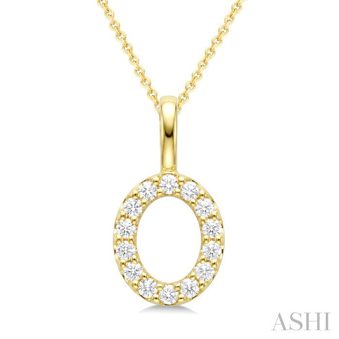 1/3 Ctw Initial 'O' Round Cut Diamond Pendant With Chain in 14K Yellow Gold