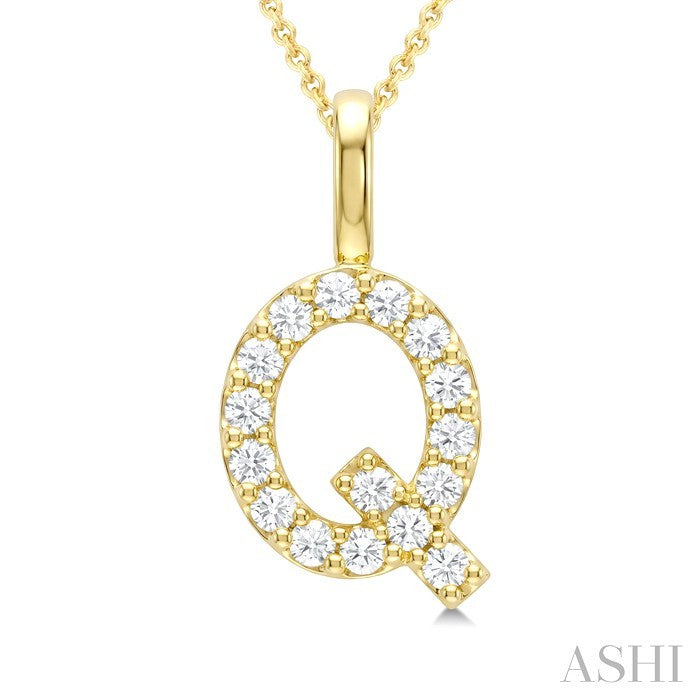 1/3 Ctw Initial 'Q' Round Cut Diamond Pendant With Chain in 14K Yellow Gold