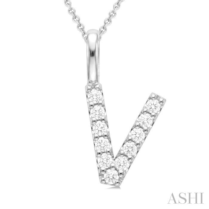 1/4 Ctw Initial 'V' Round Cut Diamond Pendant With Chain in 14K White Gold