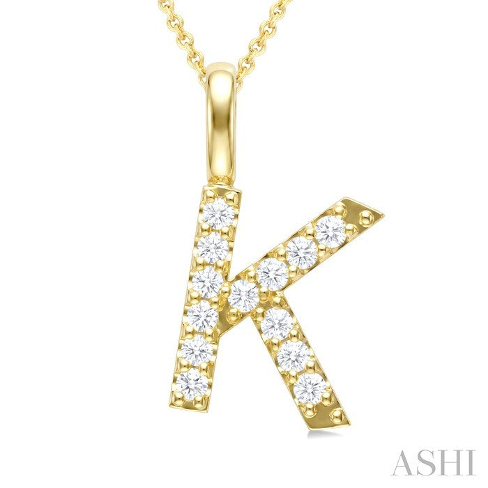 1/4 Ctw Initial 'K' Round Cut Diamond Pendant With Chain in 14K Yellow Gold