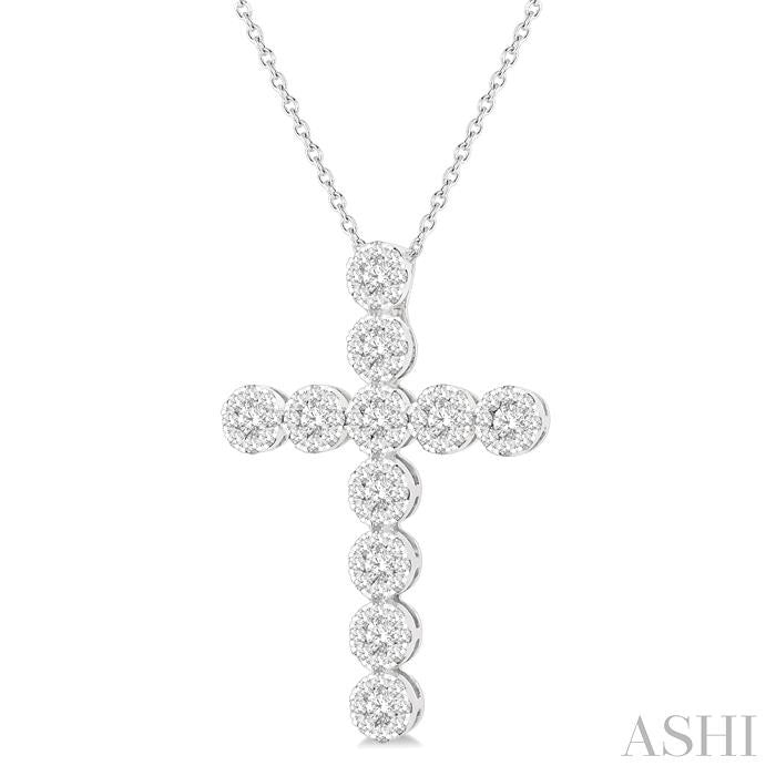 3/4 Ctw Shine Bright Round Cut Diamond Cross Pendant in 14K White Gold with chain