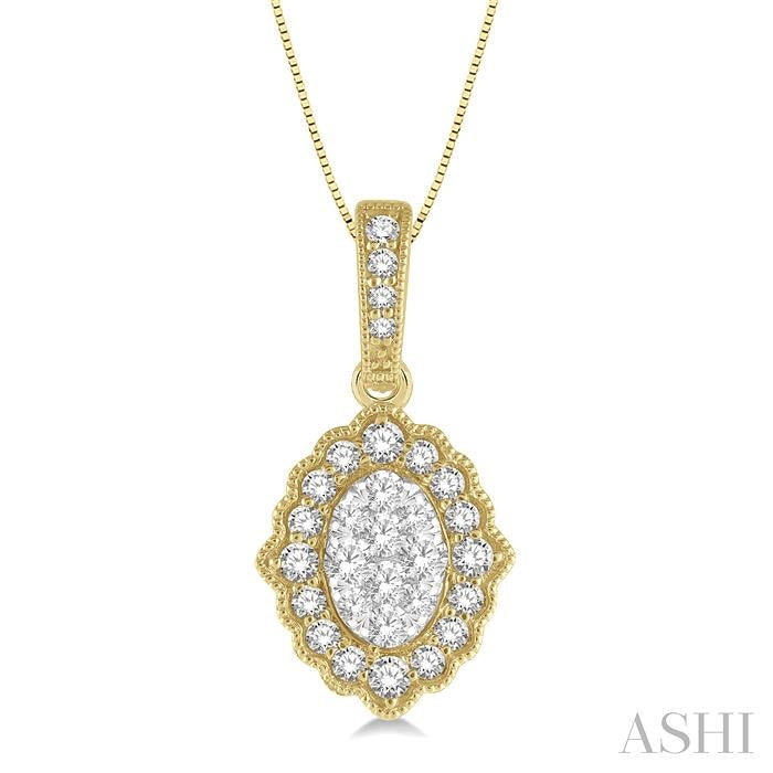 1/4 Ctw Lattice Edge Oval Shape Shine Bright Round Cut Diamond Pendant With Chain in 14K Yellow and White Gold