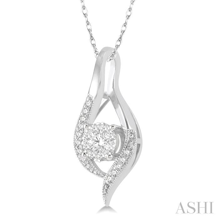 1/5 Ctw Curved Shine Bright Round Cut Diamond Pendant in 14K White Gold with chain