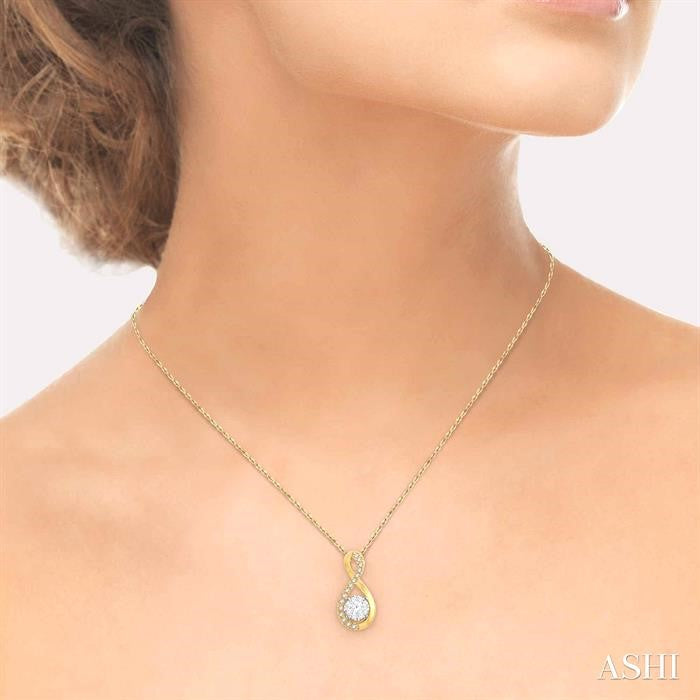 1/5 Ctw Twisted Loop Shine Bright Round Cut Diamond Pendant in 14K Yellow and White Gold with chain