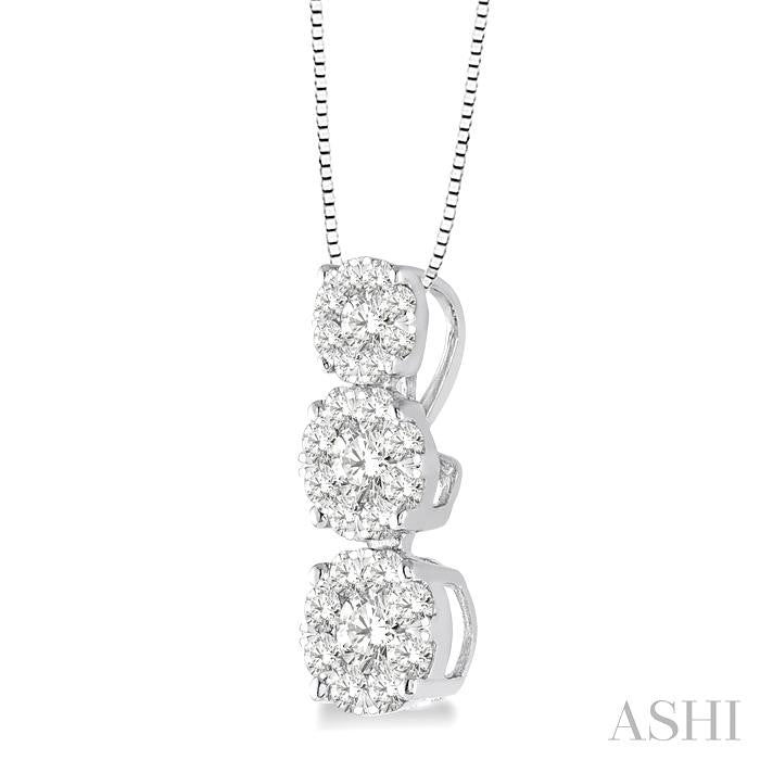 1/4 Ctw Diamond Shine Bright Pendant in 14K White Gold with Chain