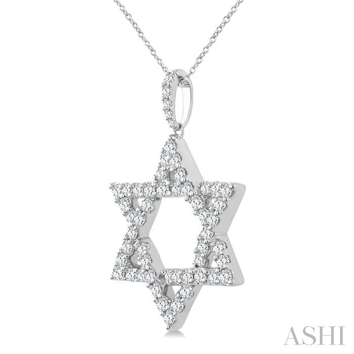 1 1/2 Ctw Star of David Round Cut Diamond Fashion Pendant With Chain in 14K White Gold