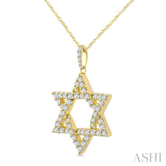 3/4 Ctw Star of David Round Cut Diamond Fashion Pendant With Chain in 14K Yellow Gold