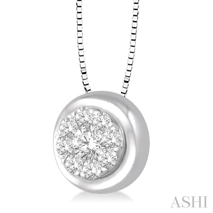 1/3 Ctw Round Cut Diamond Lovebright Pendant With Box Chain in 14K White Gold