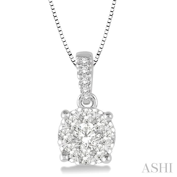 3/4 Ctw Round Shape Diamond Shine Bright Pendant in 14K White Gold with Chain