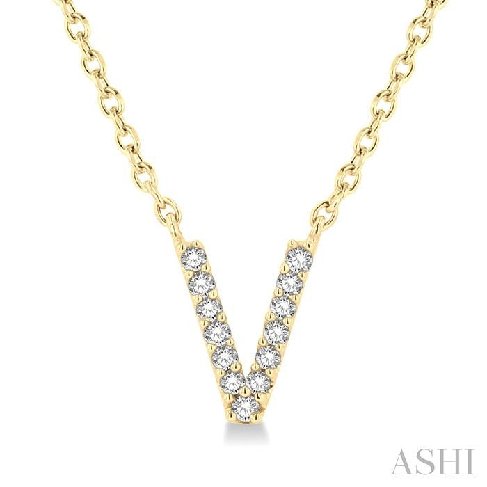 1/20 Ctw Initial 'V' Round Cut Diamond Pendant With Chain in 10K Yellow Gold