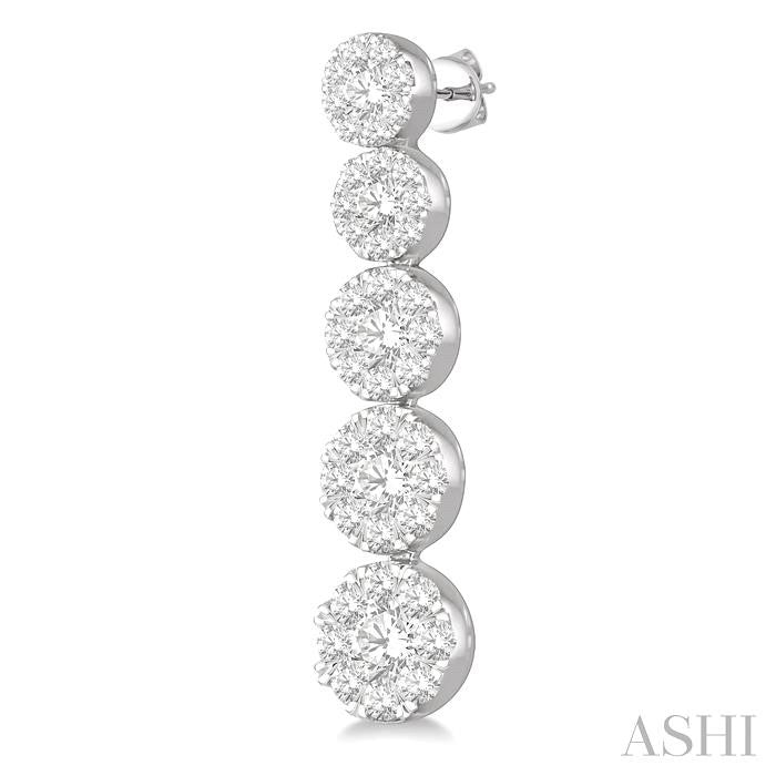 1 1/6 Ctw Shine Bright Round Cut Diamond Earrings in 14K White Gold