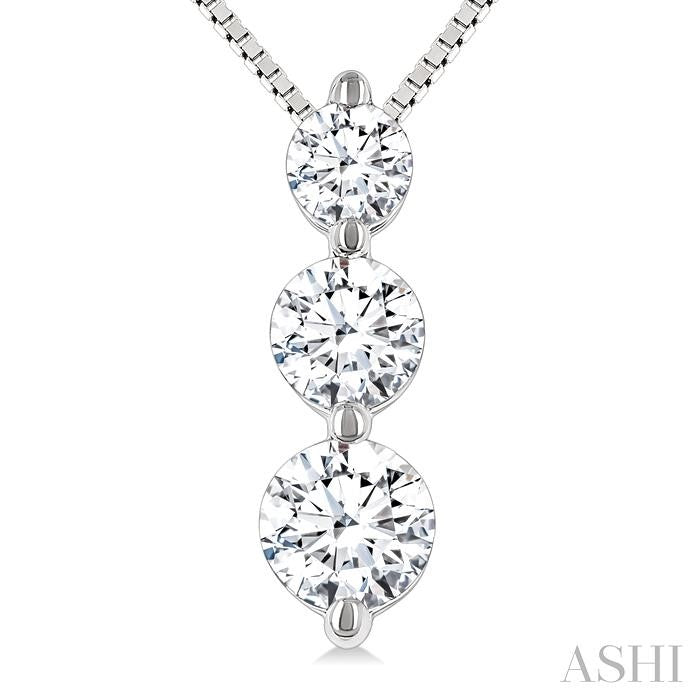 1/4 Ctw Round Cut Diamond Three-Stone Snowman Pendant With Chain in 14K White Gold