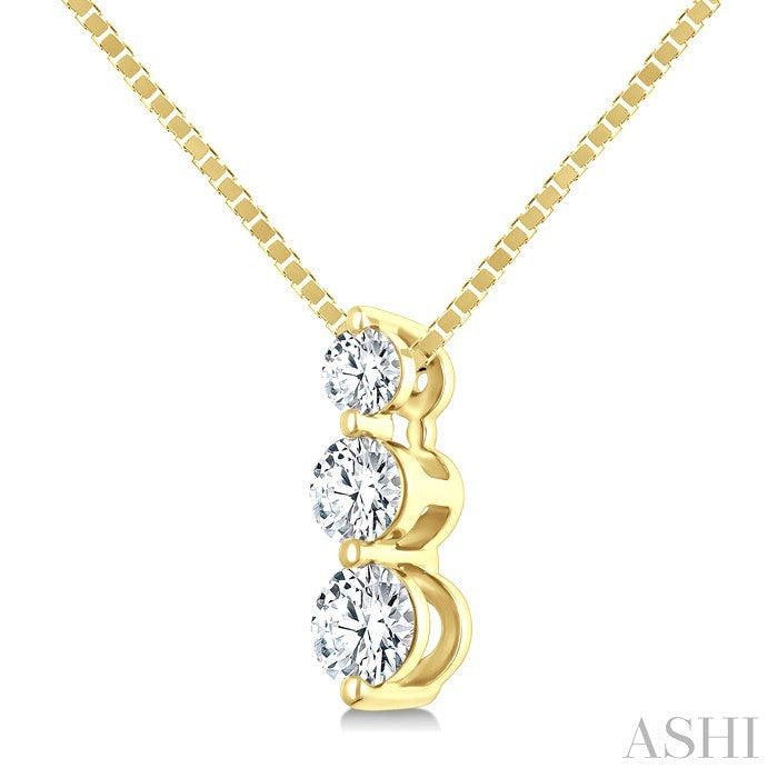 1/4 Ctw Round Cut Diamond Three-Stone Snowman Pendant With Chain in 14K Yellow Gold