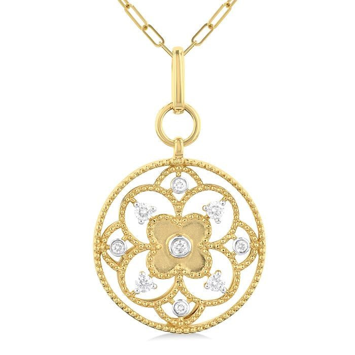 1/4 Ctw Circle Floral Carving Round Cut Diamond Fashion Pendant With Paperclip Chain in 14K Yellow Gold