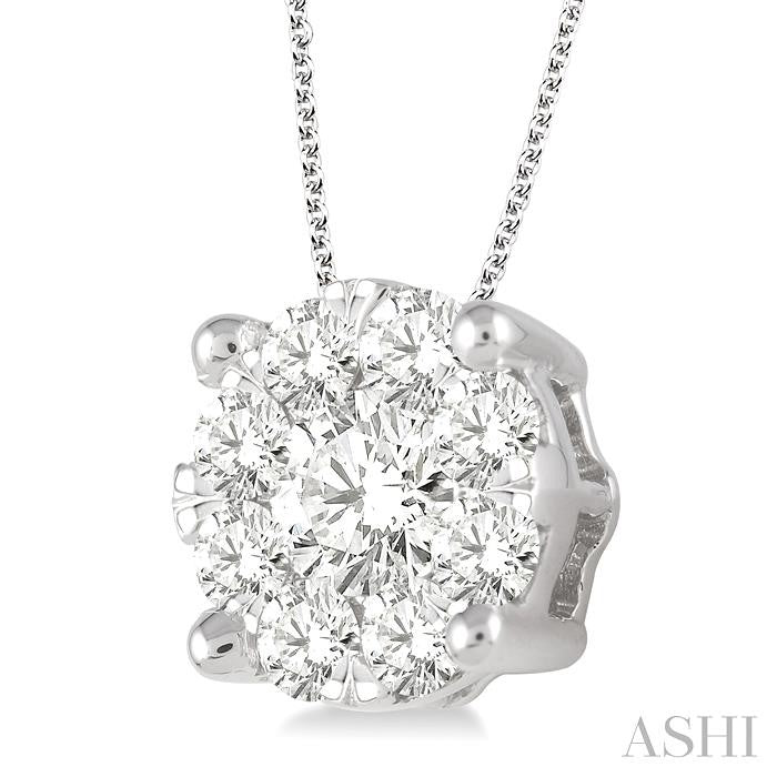 1 1/2 Ctw Shine Bright Round Cut Diamond Pendant in 14K White Gold with Chain