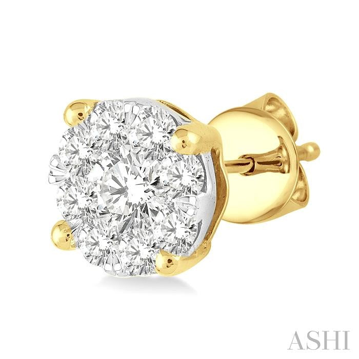 1/2 Ctw Shine Bright Round Cut Diamond Stud Earrings in 14K Yellow and White Gold